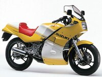 Suzuki%20RG250%2084.jpg